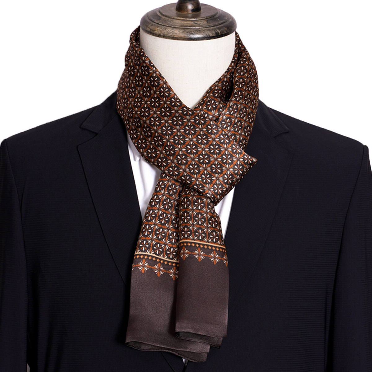 Nouveau foulard en soie à rayu - Men Accessories Sale avis et prix